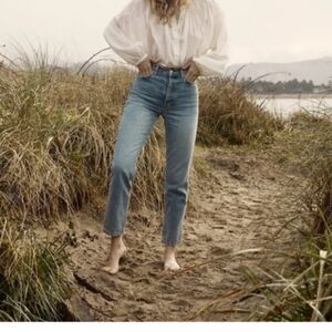 Doen High Waist Straight Leg Light Wash Jeans